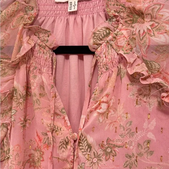 Pink Floral Ruffle Blouse - Picture 4 of 7